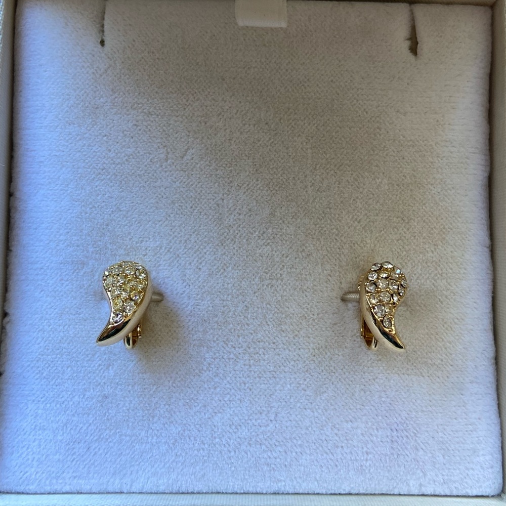 Vintage Christian Dior clip on earrings
